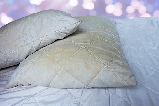 How Do You Keep a Mattress Clean?